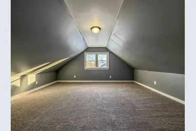 6220 W Girard Ave, Milwaukee, WI 53210 - Photo 14