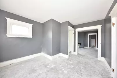 3925 W North Ave, Milwaukee, WI 53208 - Photo 12