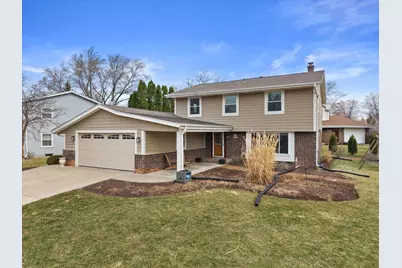 W181N8284  Destiny Dr, Menomonee Falls, WI 53051 - Photo 40