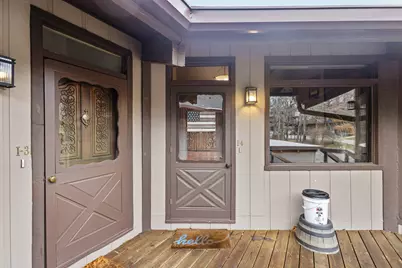 890  Windsor Dr #4, Fontana, WI 53125 - Photo 36