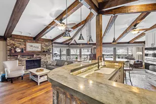 890 Windsor Dr, Fontana, WI 53125 - Photo 8