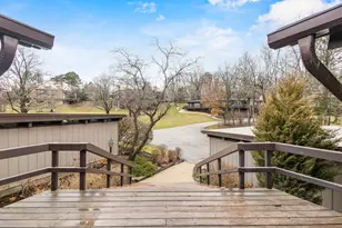 890 Windsor Dr, Fontana, WI 53125 - Photo 34