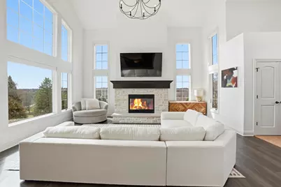 N87W25037  Bay Ct, Lisbon, WI 53089 - Photo 6