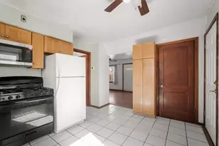 4157 N 71st St, Milwaukee, WI 53216 - Photo 10