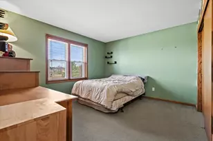 504 Fairview Cir, Racine, WI 53185 - Photo 14