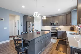 1390 Foxwood Pass, Oconomowoc, WI 53066 - Photo 10