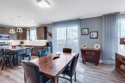 1390  Foxwood Pass, Oconomowoc, WI 53066 - Photo 8