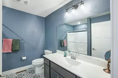 1390  Foxwood Pass, Oconomowoc, WI 53066 - Photo 28