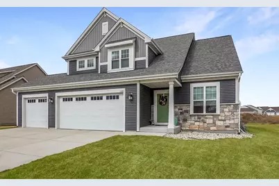 1390  Foxwood Pass, Oconomowoc, WI 53066 - Photo 1