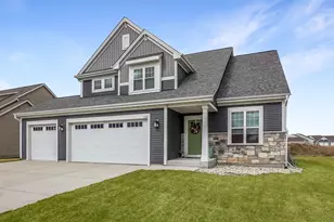 1390 Foxwood Pass, Oconomowoc, WI 53066 - Photo 1