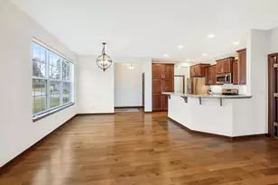 N53W35192 Lighthouse Ln, Oconomowoc, WI 53066 - Photo 8