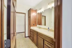 N53W35192 Lighthouse Ln, Oconomowoc, WI 53066 - Photo 18