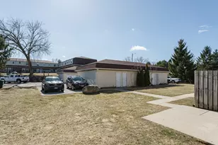 2017 Green Tree Rd, West Bend, WI 53090 - Photo 2