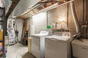 2017 Green Tree Rd, West Bend, WI 53090 - Photo 40