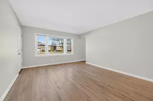 11817 W North Ave, Wauwatosa, WI 53226 - Photo 8