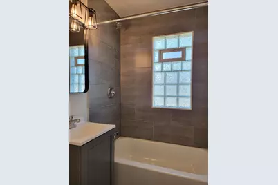 4167 N 70th St, Milwaukee, WI 53216 - Photo 14