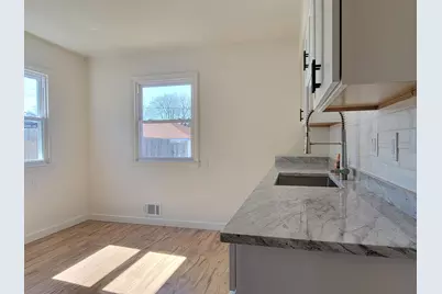 4167 N 70th St, Milwaukee, WI 53216 - Photo 6