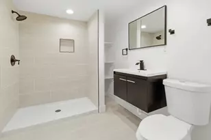 1215 S 91st St, West Allis, WI 53214 - Photo 34