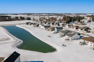 W218N16074 Tiger Lily Dr, Jackson, WI 53037 - Photo 46