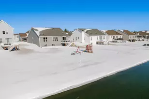 W218N16074 Tiger Lily Dr, Jackson, WI 53037 - Photo 44