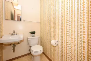 5316 Robin Dr, Greendale, WI 53129 - Photo 22