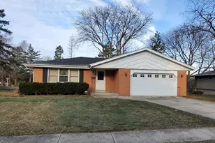 5316 Robin Dr, Greendale, WI 53129 - Photo 1