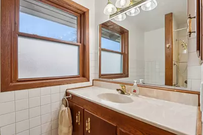 2719  Henry St, Sheboygan, WI 53081 - Photo 20