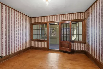 6789 N Elm Tree Rd, Glendale, WI 53217 - Photo 16