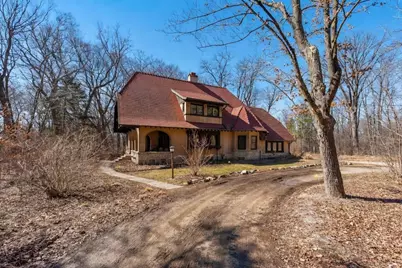 6789 N Elm Tree Rd, Glendale, WI 53217 - Photo 28