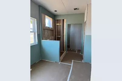 N51W18906  Quietwood Dr, Menomonee Falls, WI 53046 - Photo 6