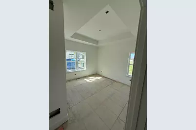 N51W18906  Quietwood Dr, Menomonee Falls, WI 53046 - Photo 12