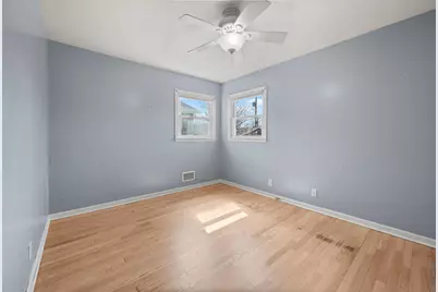 3763 S 51st St, Milwaukee, WI 53220 - Photo 6