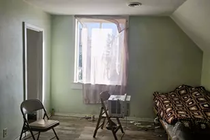 2335 S 7th St, Milwaukee, WI 53215 - Photo 8