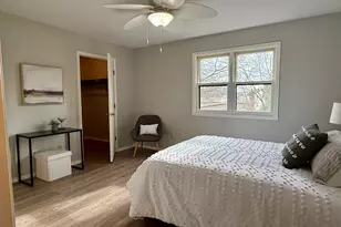 975 Manor Dr, Neenah, WI 54956 - Photo 14