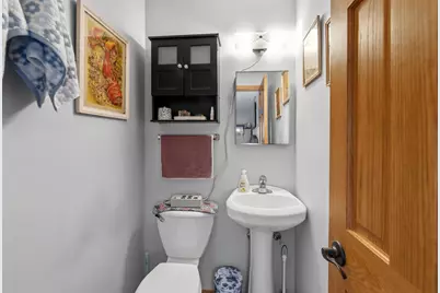 W168N11519  El Camino Dr, Germantown, WI 53022 - Photo 10