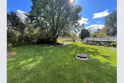 W253S10980  Hunters Run -, Vernon, WI 53149 - Photo 26