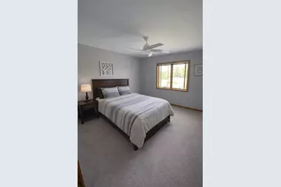 W253S10980  Hunters Run -, Vernon, WI 53149 - Photo 16