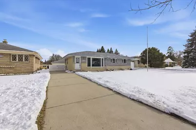 8205 W Beloit Rd, West Allis, WI 53219 - Photo 28