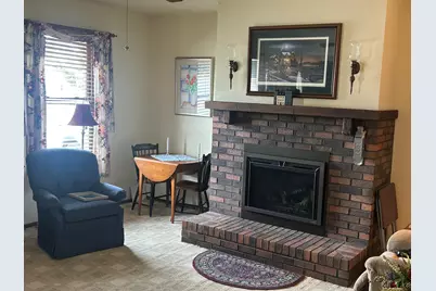 1214  Cherrywood Dr, Waukesha, WI 53188 - Photo 2