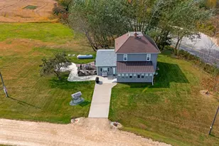 S5975 Plainview Rd, Liberty, WI 54664 - Photo 8