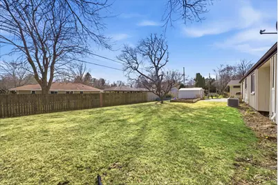 N75W6969  Linden St, Cedarburg, WI 53012 - Photo 28