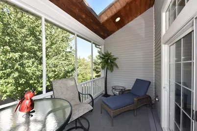 N59W17764  Meadow Ct, Menomonee Falls, WI 53051 - Photo 8