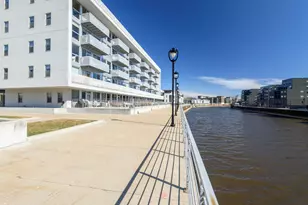 1902 N Commerce St, Milwaukee, WI 53212 - Photo 28