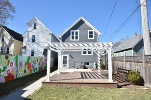 2322 S Lenox St, Milwaukee, WI 53207 - Photo 36