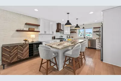 2322 S Lenox St, Milwaukee, WI 53207 - Photo 10