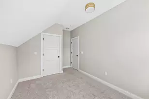 2322 S Lenox St, Milwaukee, WI 53207 - Photo 20