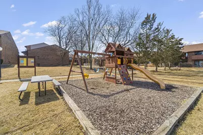 9061 N Park Plaza Ct, Brown Deer, WI 53223 - Photo 2