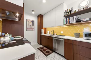 1714 E Kane Pl, Milwaukee, WI 53202 - Photo 6