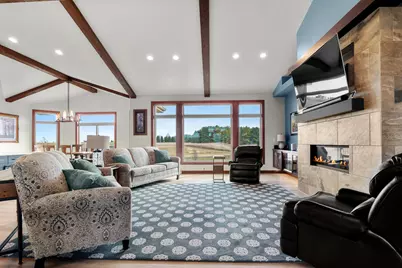 2345  Silveridge Dr, Manitowoc, WI 54220 - Photo 4