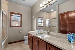 2345 Silveridge Dr, Manitowoc, WI 54220 - Photo 28